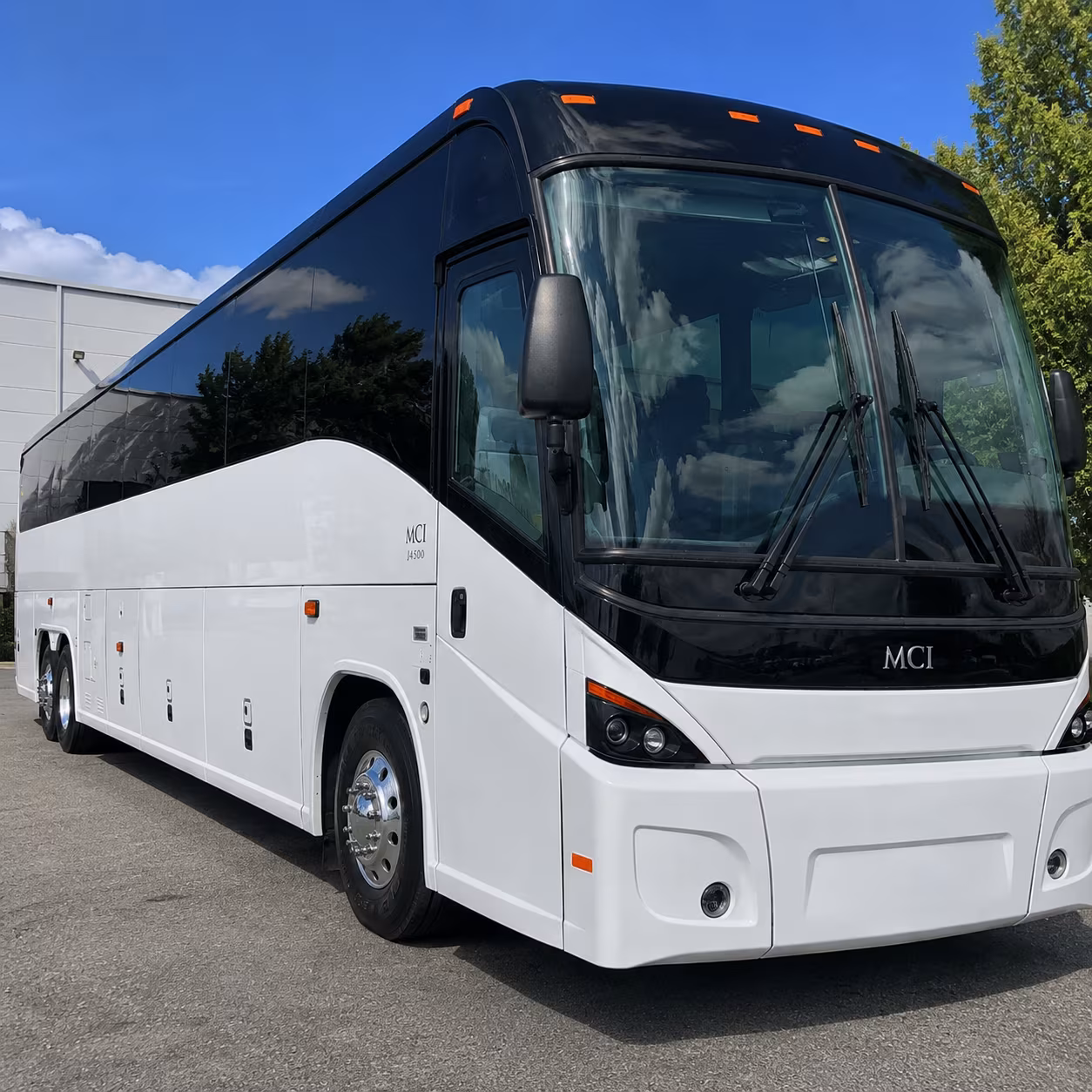bus rental options for chapel hill trips